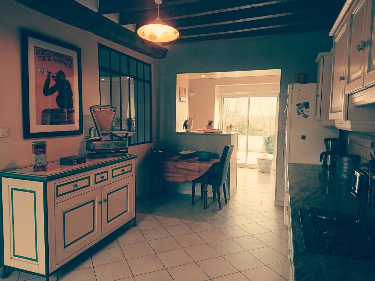 Chambre Aux Portes De Laval Entrammes Екстериор снимка